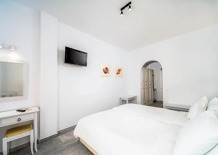 Marisso Mykonos Town